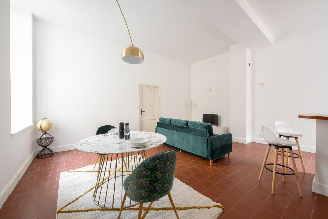 Superbe Appartement Avec Cour Dans La Bastide Carcassonne Exterior foto
